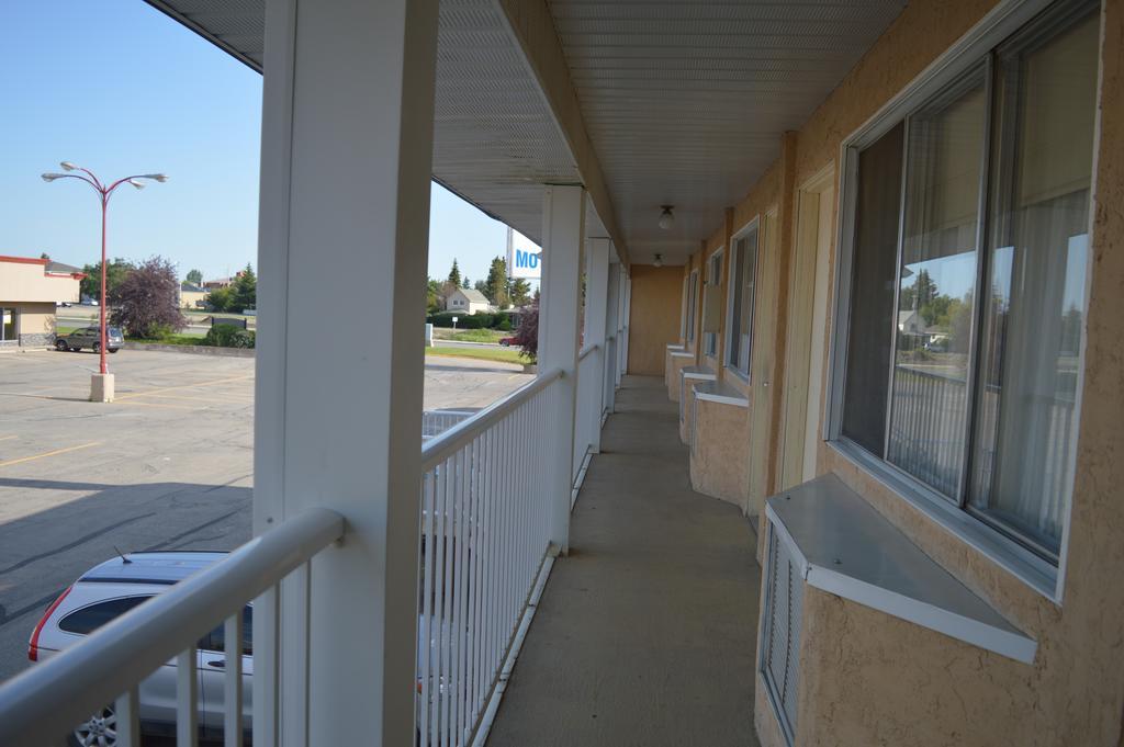 Circle 5 Motel Olds Exterior foto